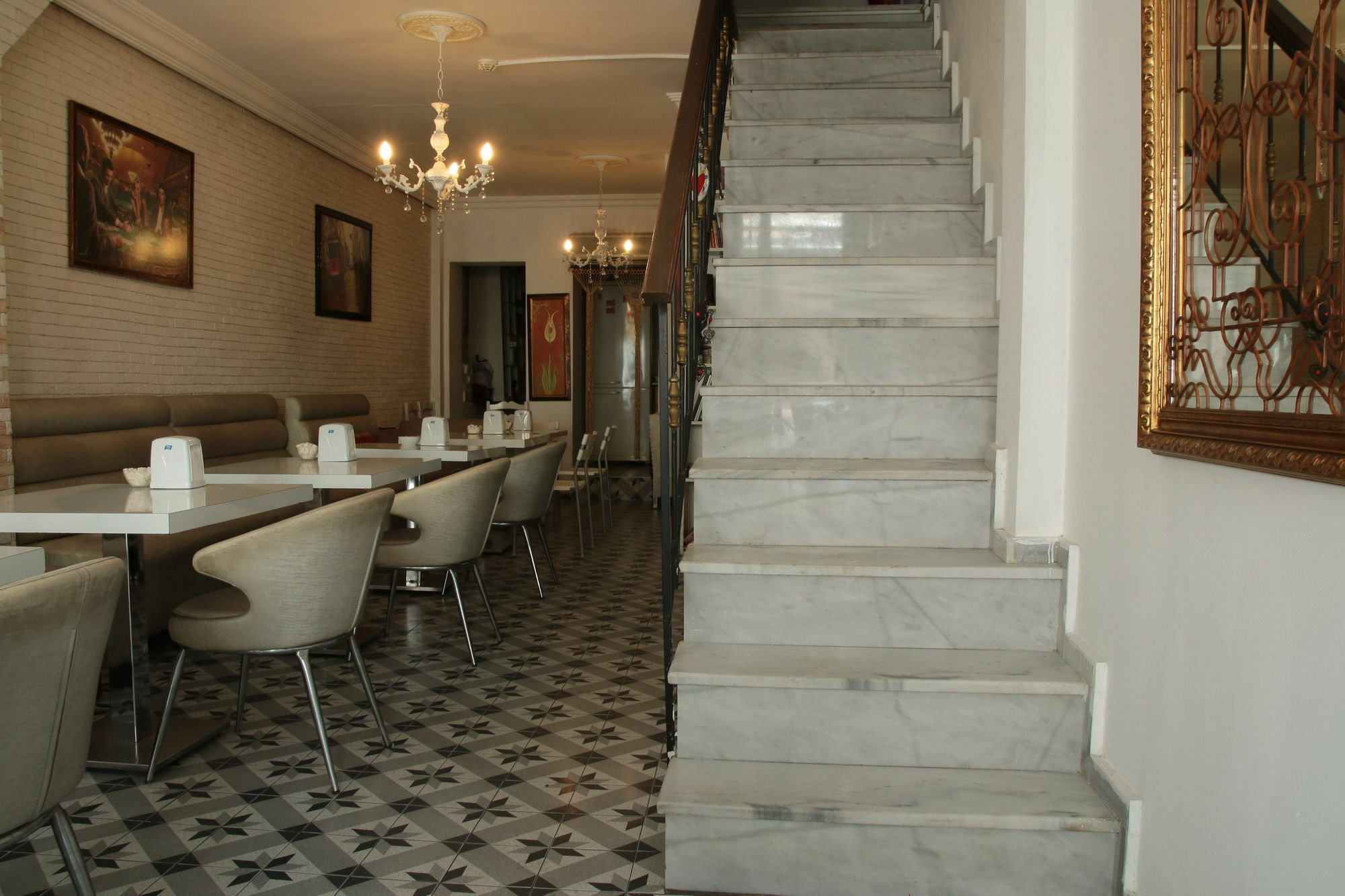 Eagles Budget Home Istanboel Buitenkant foto
